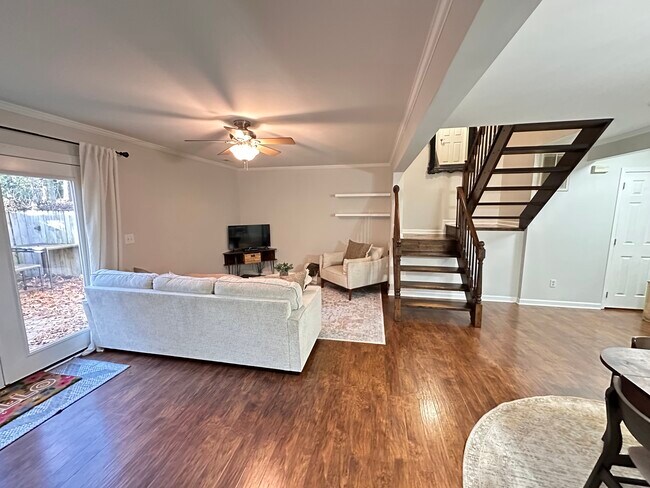 Foto del edificio - 1350 Maple Shade Lane