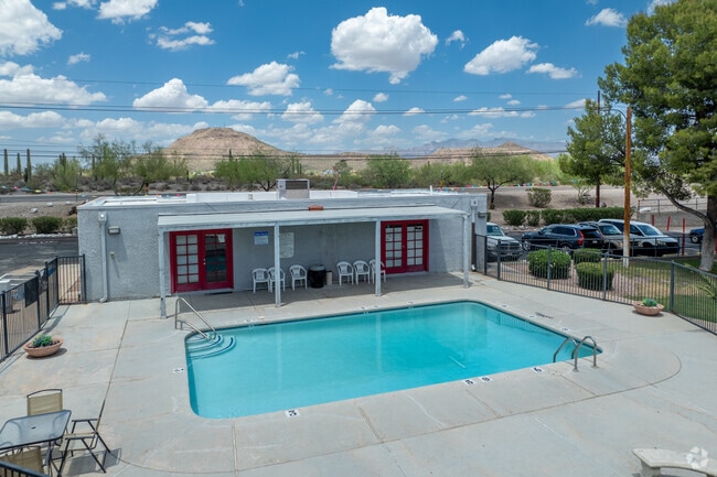 Pool - Mountain Lakes Apartments