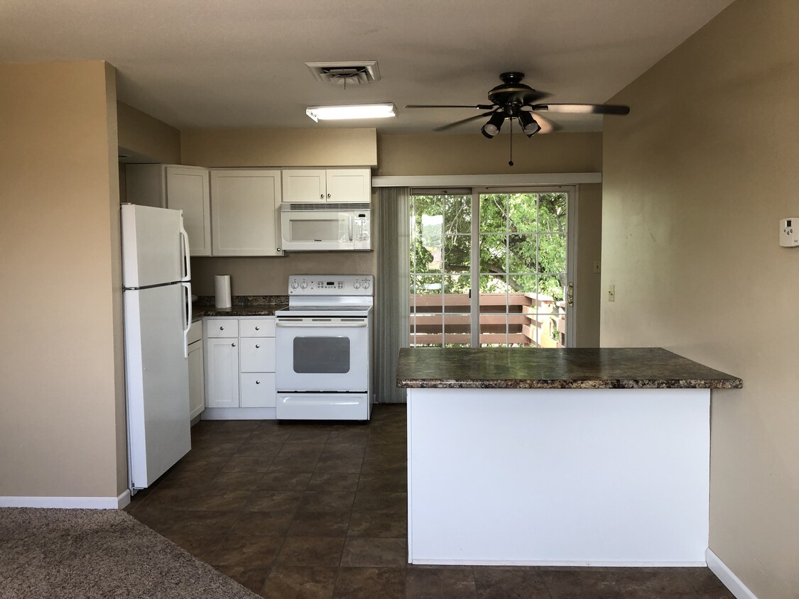 kitchen - 1003 State Hwy 105