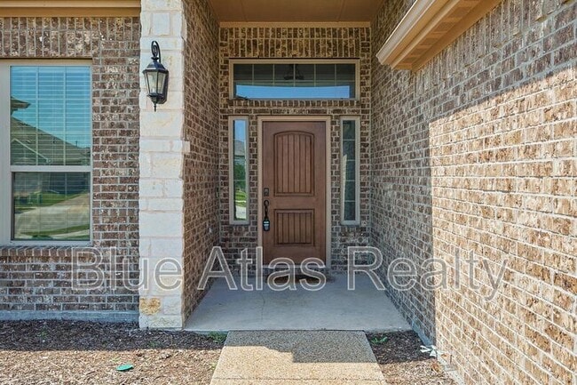 Building Photo - 3008 Bobcat Dr