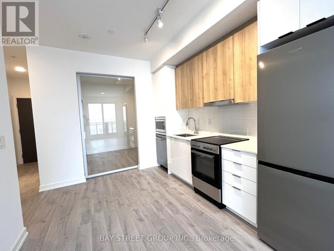 Photo du bâtiment - 9763 Markham Rd