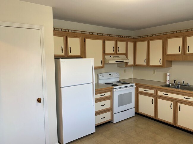 Foto del edificio - 2864 Fillmore Dr