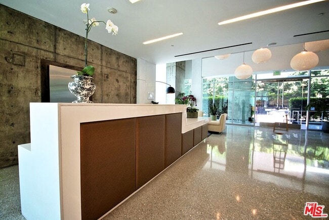 Foto del edificio - 1480 Vine St