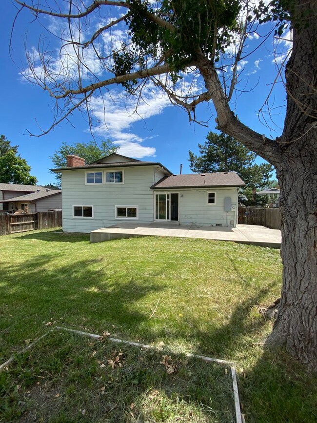 Foto del edificio - Family Style Home In The Coveted Marsten Neighborhood!