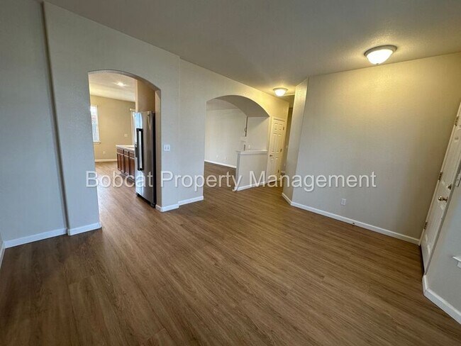 Foto del edificio - 1371 Chichester Dr