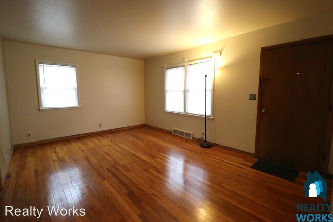 Foto del edificio - 2 br, 1 bath House - 2940 N 41st