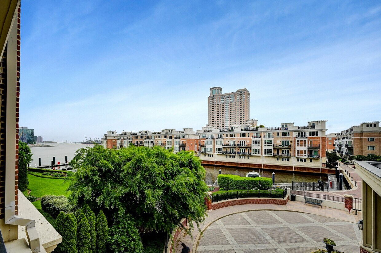 801 Key Hwy Unit 358, Baltimore, MD 21230 Condo for Rent in Baltimore