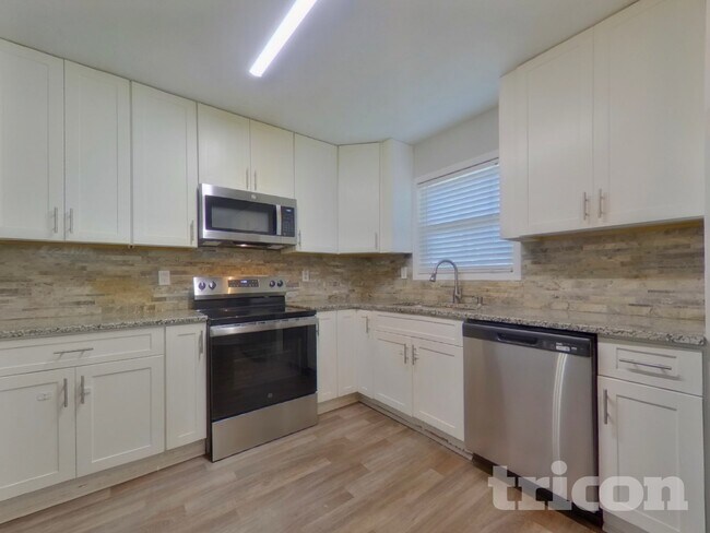 Foto del edificio - 485 Valley Creek Rd SW