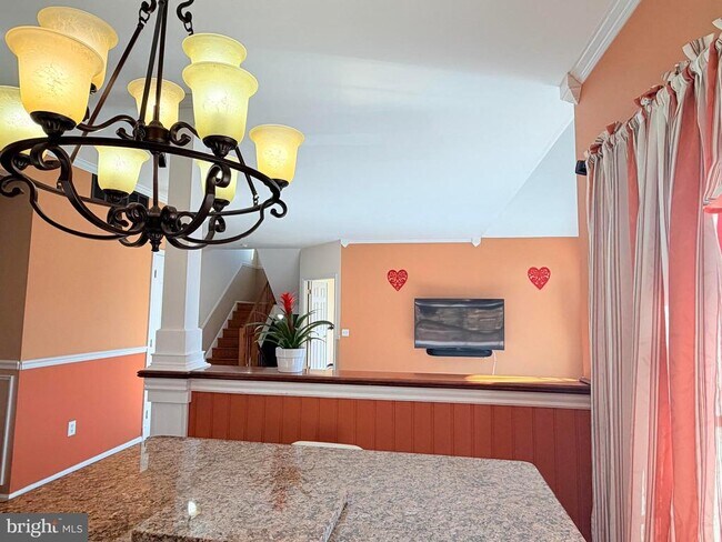 Foto del edificio - 15 Moonlight Ct