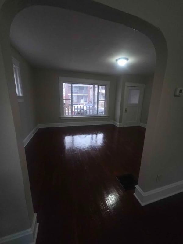 Building Photo - 121 E 29th St