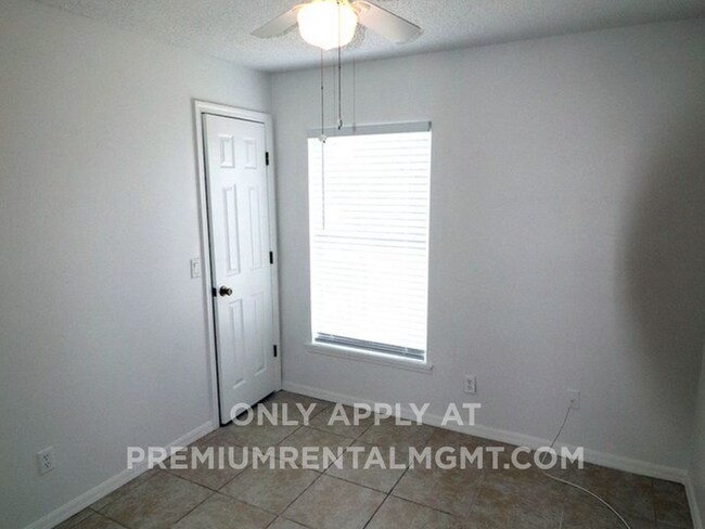 Photo - Corner of Curry Ford and Goldenrod 3 bedroom 2 baths and one car garage House