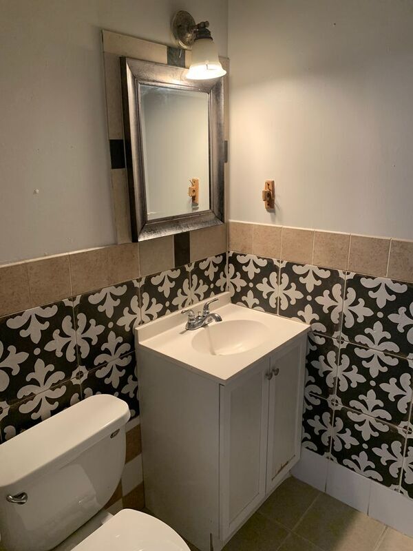 Foto del edificio - 928 W Ruby St