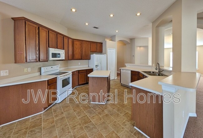 Building Photo - 268 Johns Glen Dr