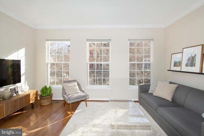 Photo - 5427 Chieftain Cir Townhome