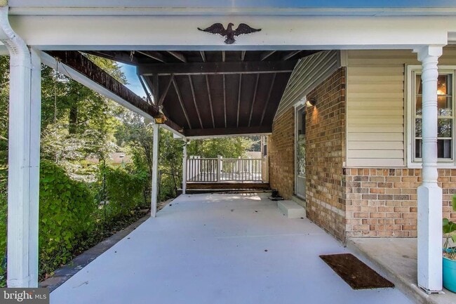 Foto del edificio - 5406 Parkvale Terrace
