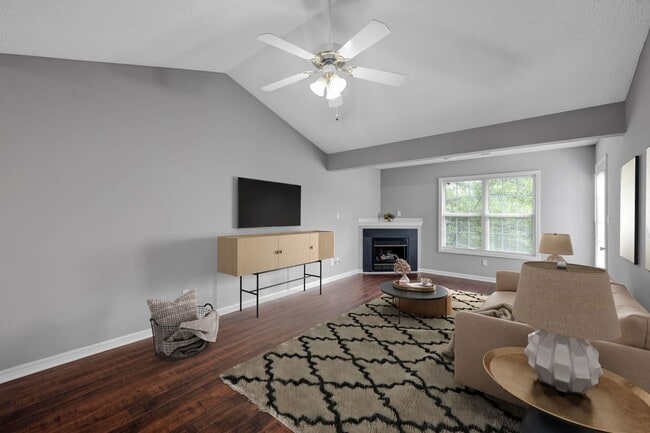 Building Photo - Moss Creek Condos, Inc