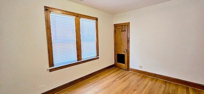 Foto del edificio - 4446 W Walton St