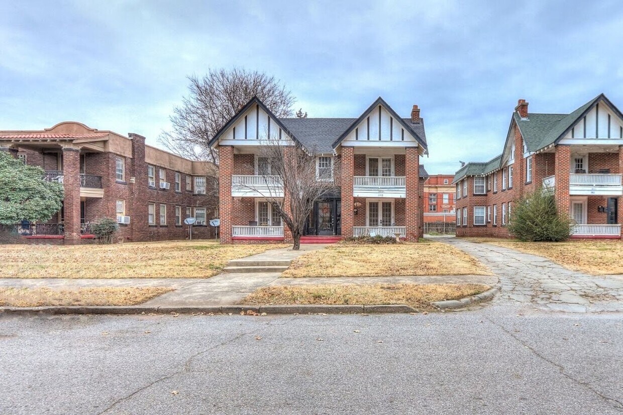 Foto principal - 1413 NW 17th St