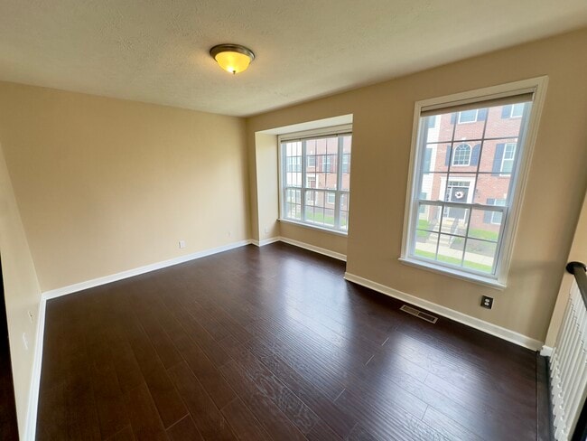 Building Photo - 9094 Demarest Dr