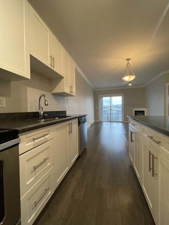 Photo du bâtiment - 11580-11223 223 St