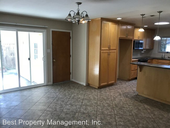 Foto del edificio - 3 br, 2 bath House - 209 Longview Ct
