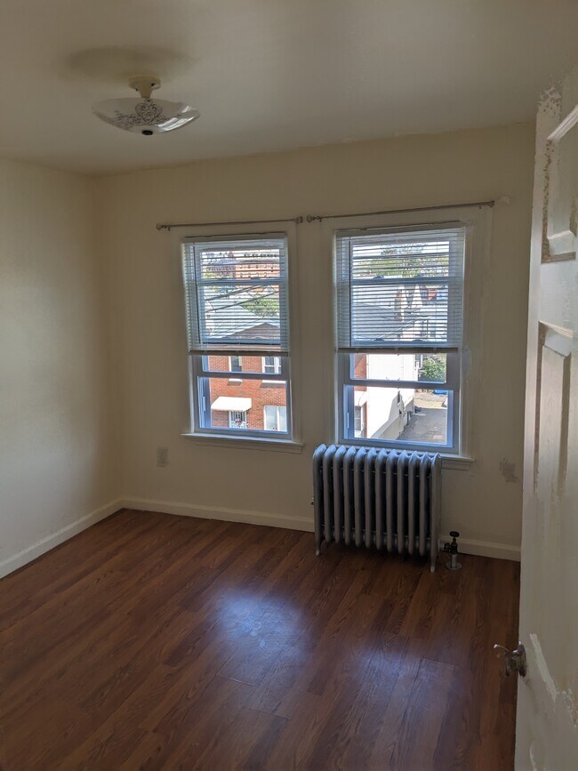 Foto del edificio - 9 Gould Ave