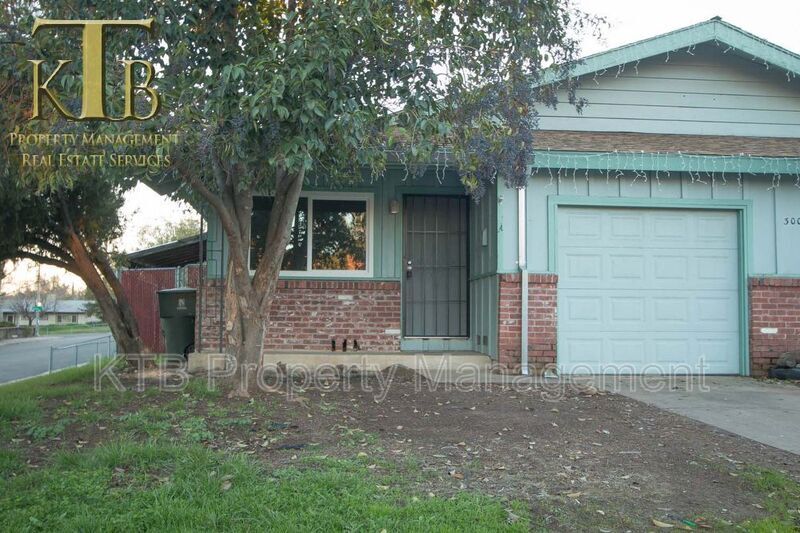 Primary Photo - 300 Montrose Dr