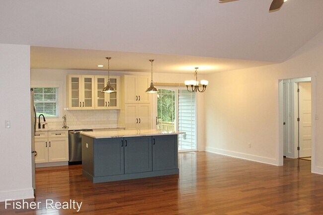 Foto del edificio - 3 br, 2 bath House - 230 Crystal Heights