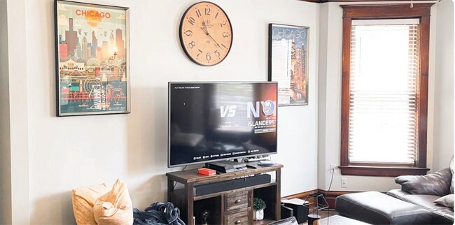 Foto del edificio - 1544 N La Salle Dr