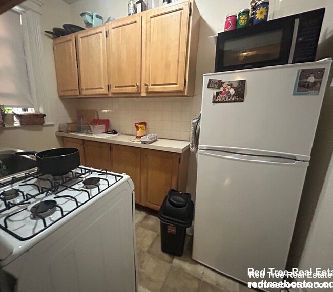 Photo - 1152 Commonwealth Ave Apartment