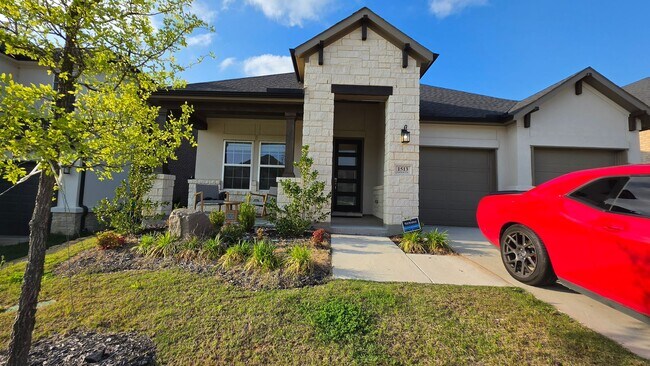 Building Photo - 1513 Larson Ln