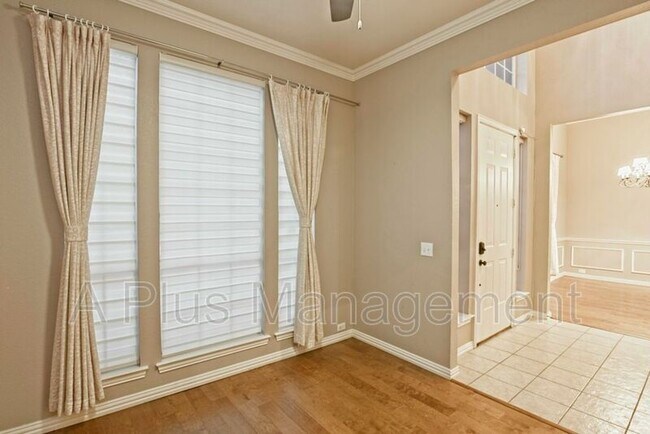 Building Photo - 3308 Westway Ct