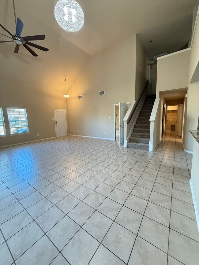 Building Photo - Charming 4BR 2.5 Bath House in Forney