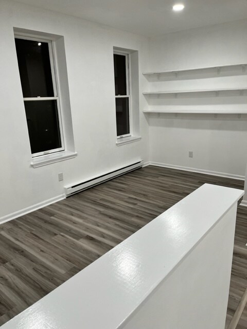 Sala de estar/oficina en casa - 303 Hudson Ave