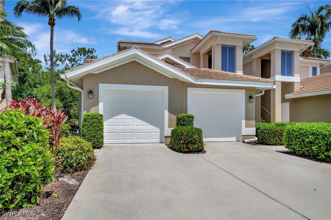 Foto del edificio - 832 Carrick Bend Cir