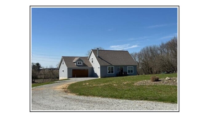 Building Photo - 166 W 200 S