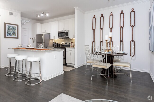 Cortland Macarthur Apartments Irving Tx Apartments Com
