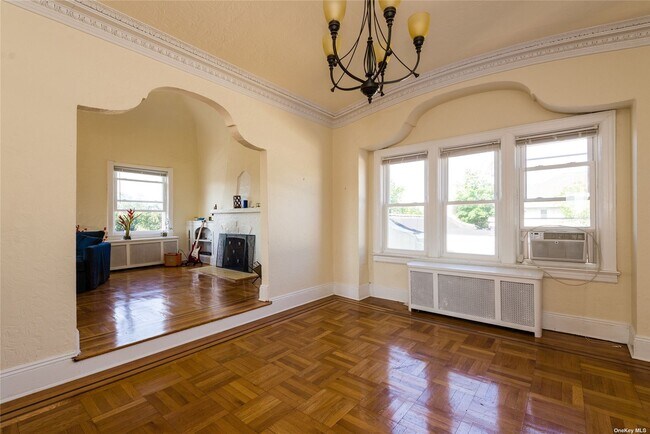 Foto del edificio - 233 W Walnut St