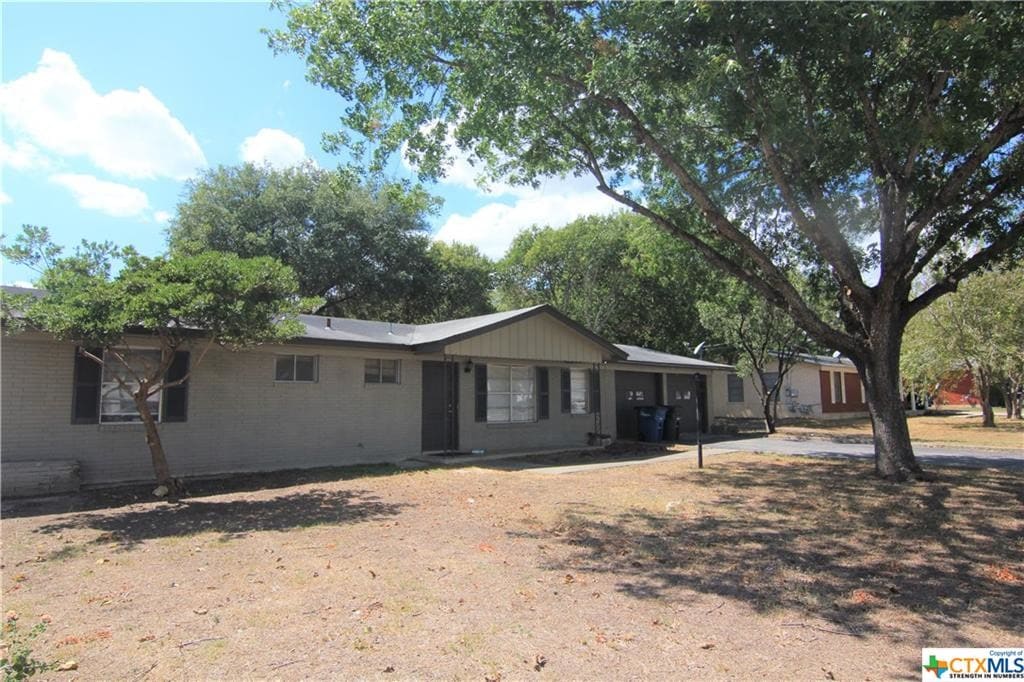Primary Photo - 248 Seville Dr