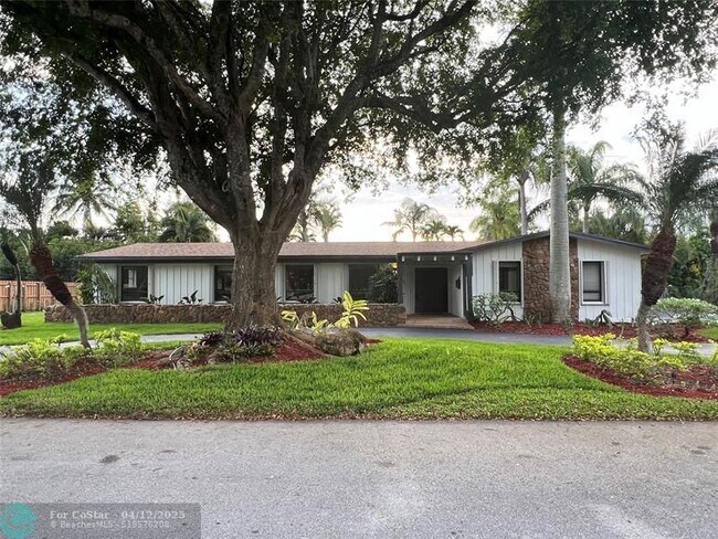Foto del edificio - 13220 SW 69th Ct
