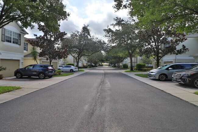 Building Photo - Winter Park Town Home