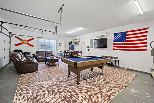 Building Photo - 129 Cimmaron Dr