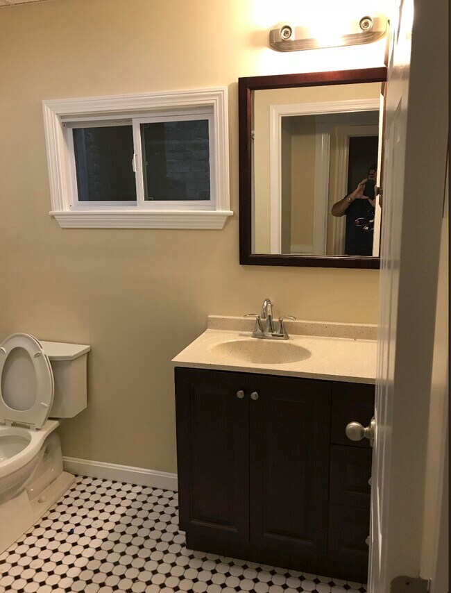 Foto del edificio - 133 Highland St