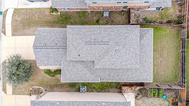 Foto del edificio - 16012 McAloon Way