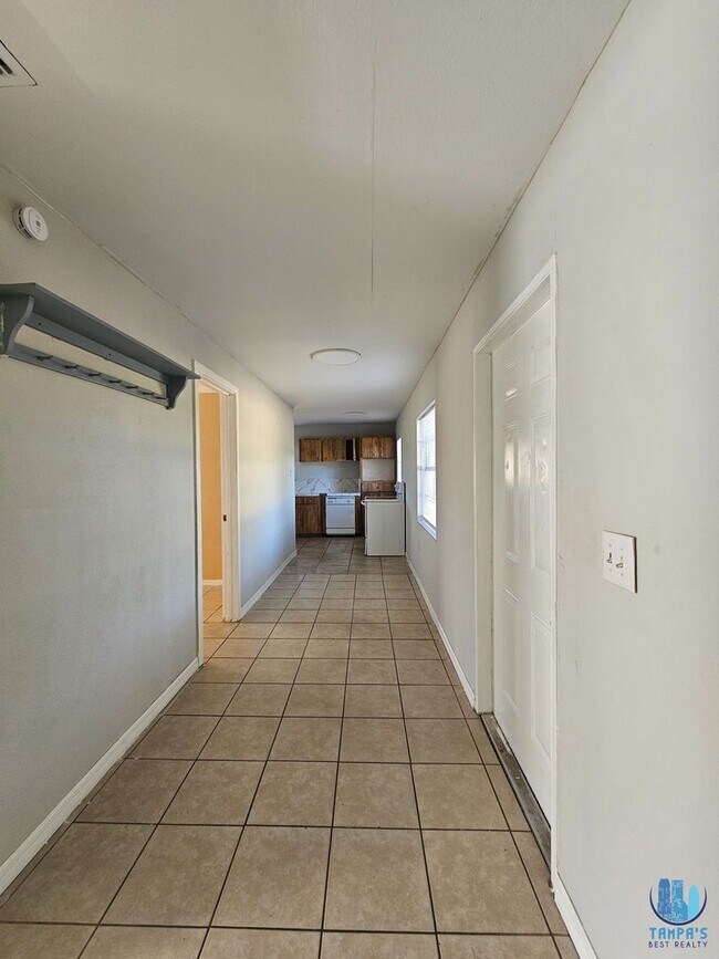 Foto del edificio - Perfect 4 Bedroom, 2 Bath with a BONUS ROOM available for rent *Move-In Special*