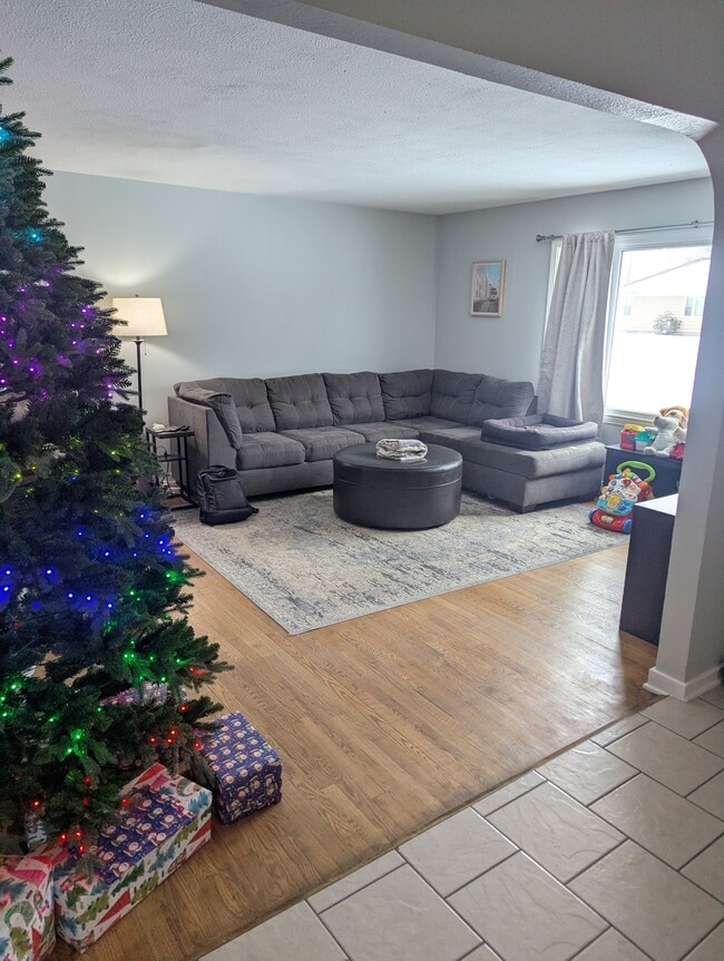 Foto del edificio - 2110 Ohm Ave