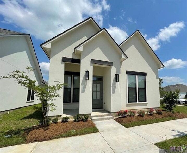 Primary Photo - 9905 Stone Water Dr
