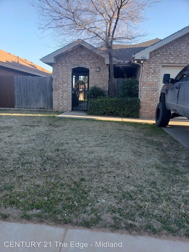 Primary Photo - 3 br, 2 bath House - 4303 Gulf Ave