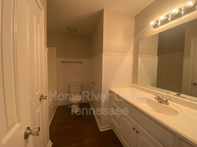 Building Photo - 1207 Karleigh Ct