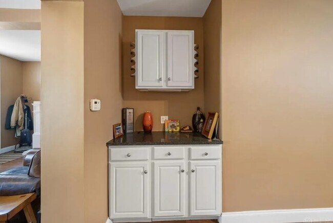 Foto del edificio - 3148 Linwood Ave